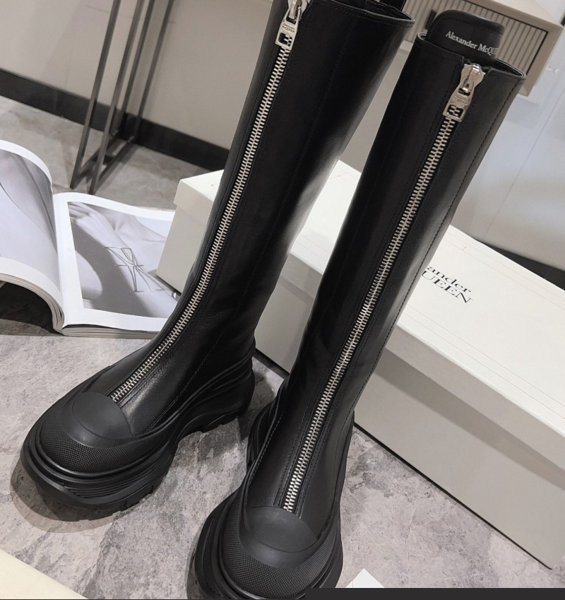 M*Q*en boots